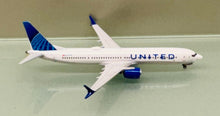 Load image into Gallery viewer, NG models 1/400 United Airlines Boeing 737 Max 9 N77578 Blue Evolution 89013
