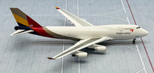 Load image into Gallery viewer, NG models Lite 1/400 Asiana Airlines Cargo Boeing 747-400BDSF HL7620 AAR010
