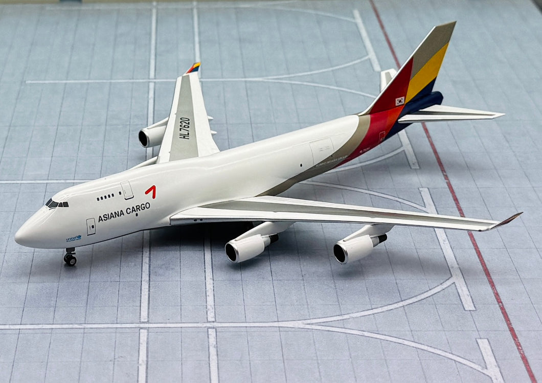 NG models Lite 1/400 Asiana Airlines Cargo Boeing 747-400BDSF HL7620 AAR010