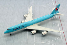 Load image into Gallery viewer, NG models 1/400 Korean Air Boeing 747-8 HL7642 78038
