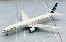 Load image into Gallery viewer, NG models 1/400 Cathay Pacific Boeing 777-300ER B-HNK 73071
