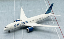 Load image into Gallery viewer, NG models 1/400 United Airlines Boeing 787-8 N45905 59032
