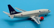 Load image into Gallery viewer, JC Wings 1/200 SAS Braathens Norway Boeing 737-500 LN-BRO
