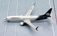 Load image into Gallery viewer, Gemini Jets 1/400 Aeromexico Boeing 737-800 N957AM
