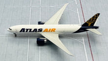 Load image into Gallery viewer, Gemini Jets 1/400 Atlas Air Boeing 777-200LRF N703GT
