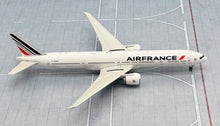 Load image into Gallery viewer, Phoenix 1/400 Air France Boeing 777-300ER F-GSQA
