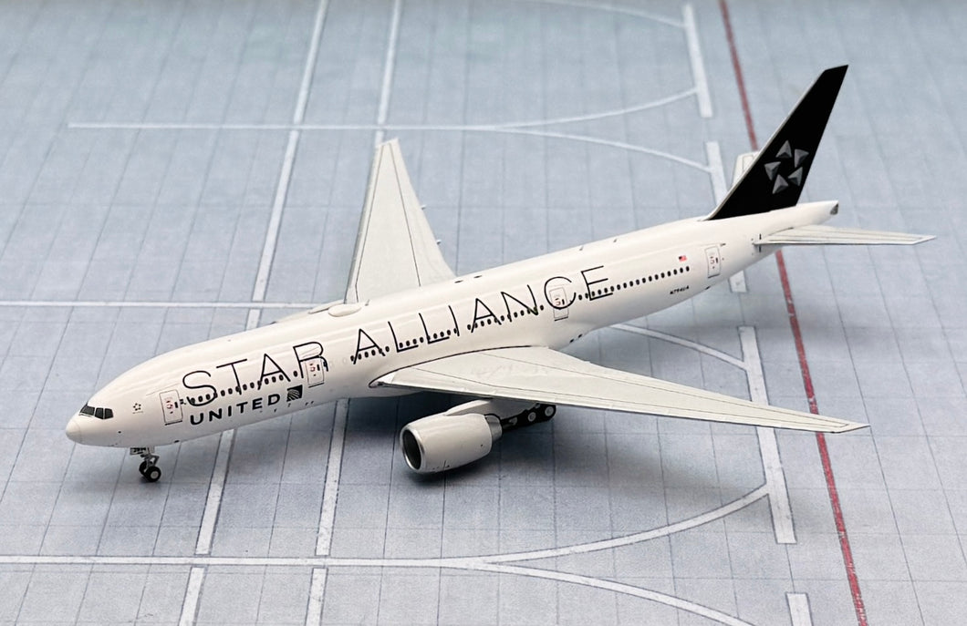 NG models 1/400 United Airlines Boeing 777-200ER N794UA Star Alliance 72022