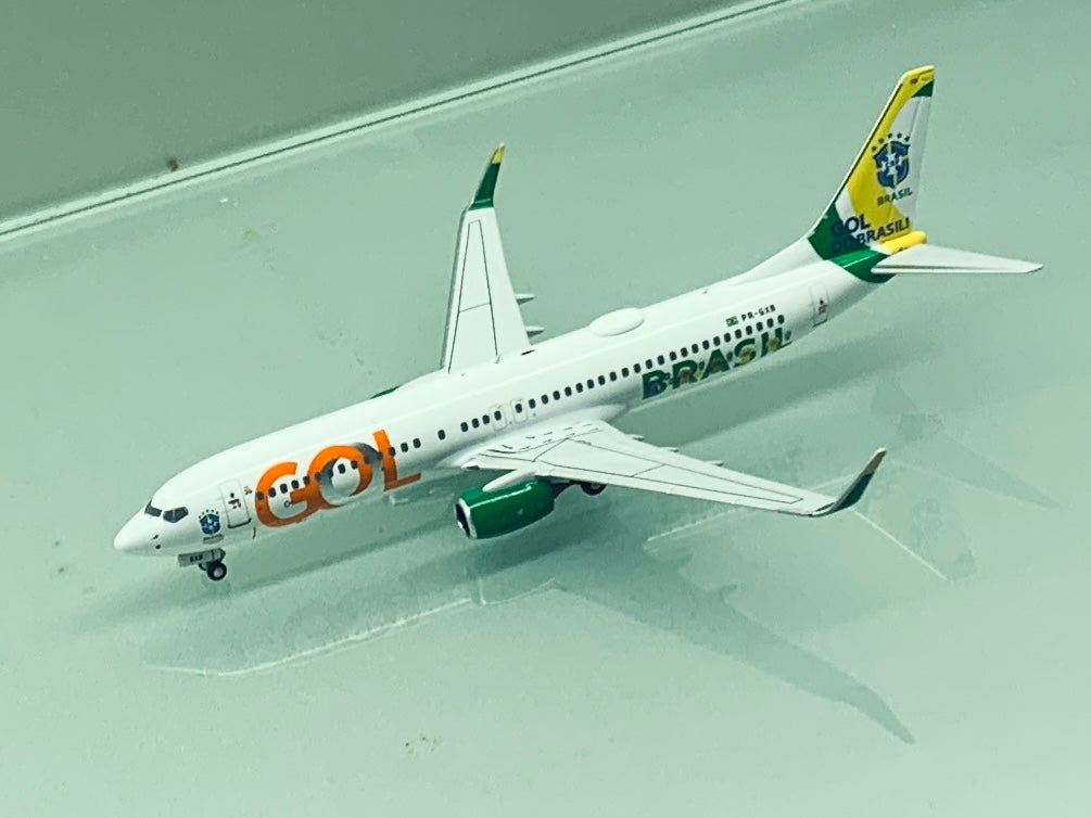 NG models 1/400 GOL Linhas Aereas Boeing 737-800 PR-GXB Gol Do Brasil 58162