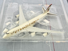 Load image into Gallery viewer, JC Wings 1/400 Etihad Cargo Boeing 747-8F Interactive Series: N855GT
