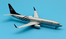 Load image into Gallery viewer, NG models 1/200 Delta Airlines Boeing 737-800 N3761R Skyteam 08015
