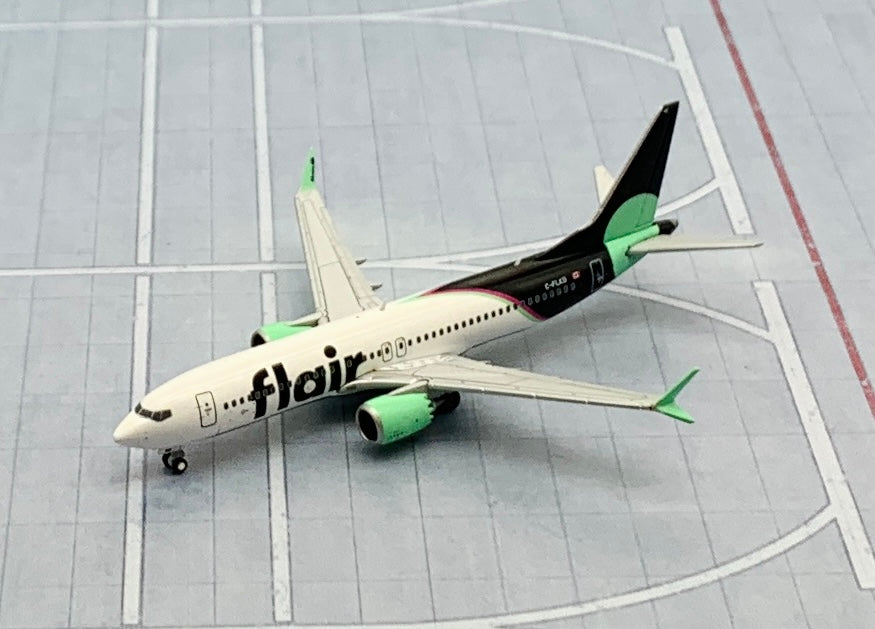 Gemini Jets 1/400 Flair Airlines Boeing 737 Max 8 C-FLKD
