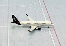 Load image into Gallery viewer, Gemini Jets 1/400 Republic Airways Embraer ERJ-175 N402YX
