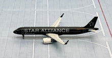 Load image into Gallery viewer, Gemini Jets 1/400 Air New Zealand Airbus A321neo ZK-OYB Star Alliance
