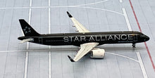 Load image into Gallery viewer, Gemini Jets 1/400 Air New Zealand Airbus A321neo ZK-OYB Star Alliance
