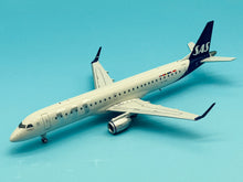 Load image into Gallery viewer, JC Wings 1/200 SAS Link Embraer ERJ-195LR SE-RSL
