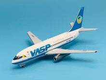 Load image into Gallery viewer, JC Wings 1/200 VASP Boeing 737-200 PP-SMA
