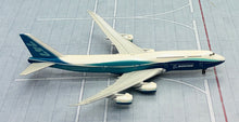 Load image into Gallery viewer, Hogan Wings 1/500 Boeing 747-8 House Colour
