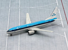 Load image into Gallery viewer, JC Wings 1/400 Royal Dutch Airlines KLM Boeing 737-800 PH-BXA
