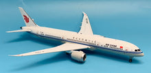 Load image into Gallery viewer, SQ Wings 1/200 Air China Boeing 787-9 B-1368
