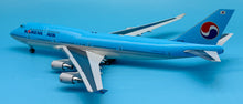 Load image into Gallery viewer, SQ Wings 1/200 Korean Air Boeing 747-400 HL7488 L2068
