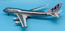 Load image into Gallery viewer, SQ Wings 1/200 Boeing Company 747-400 House Colour Full Polished body N401PW L2131
