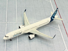 Load image into Gallery viewer, HYJL Wings 1/400 Airbus A321-271 House Colour neo D-AVXA
