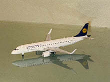 Load image into Gallery viewer, JC Wings 1/400 Lufthansa Regional Embraer ERJ-190LR D-AECD
