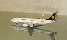 Load image into Gallery viewer, JC Wings 1/400 Lufthansa Regional Embraer ERJ-190LR D-AECD
