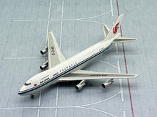 Load image into Gallery viewer, JC Wings 1/400 Air China Cargo Boeing 747-200(SF) B-2448
