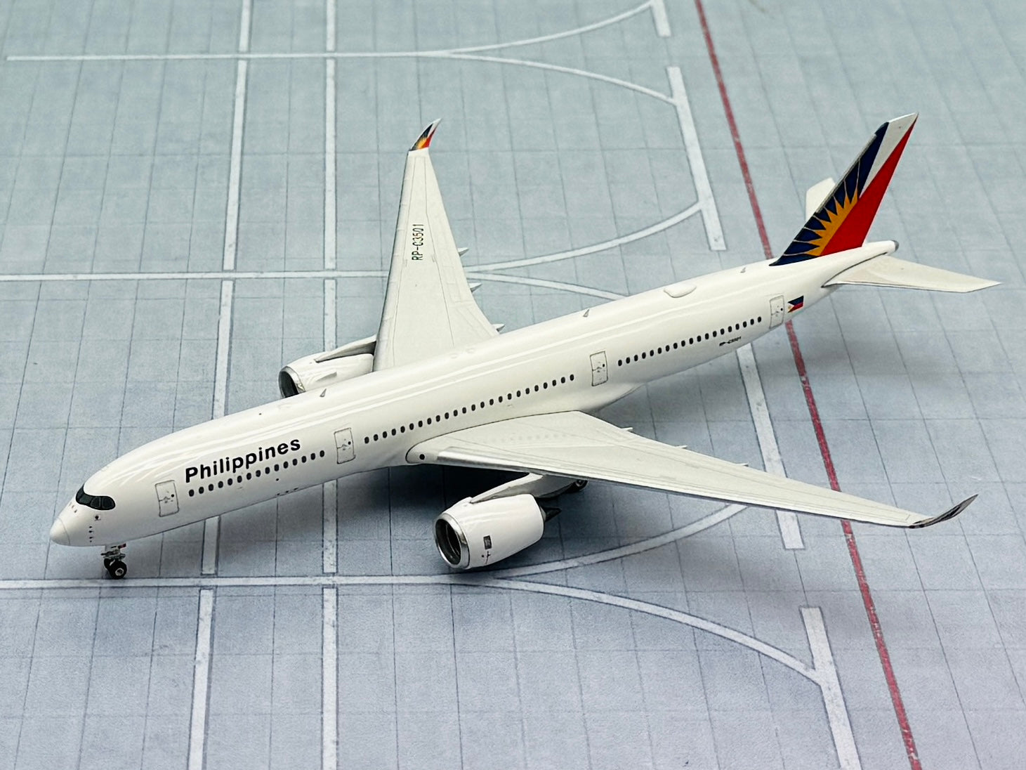 Phoenix 1/400 Philippines Airlines Airbus A350-900 RP-C3501 – First ...