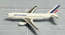 Load image into Gallery viewer, JC Wings 1/400 Air France Airbus A310-300 F-GEMN
