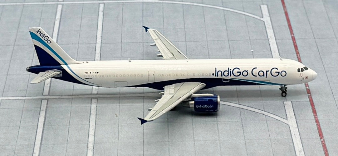 JC Wings 1/400 IndiGo Cargo Airbus A321 P2F VT-IKW – First