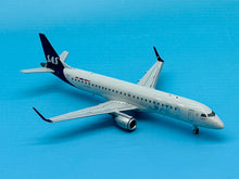 Load image into Gallery viewer, JC Wings 1/200 SAS Scandinavian Airlines Link Embraer ERJ-190-200LR SE-RSK
