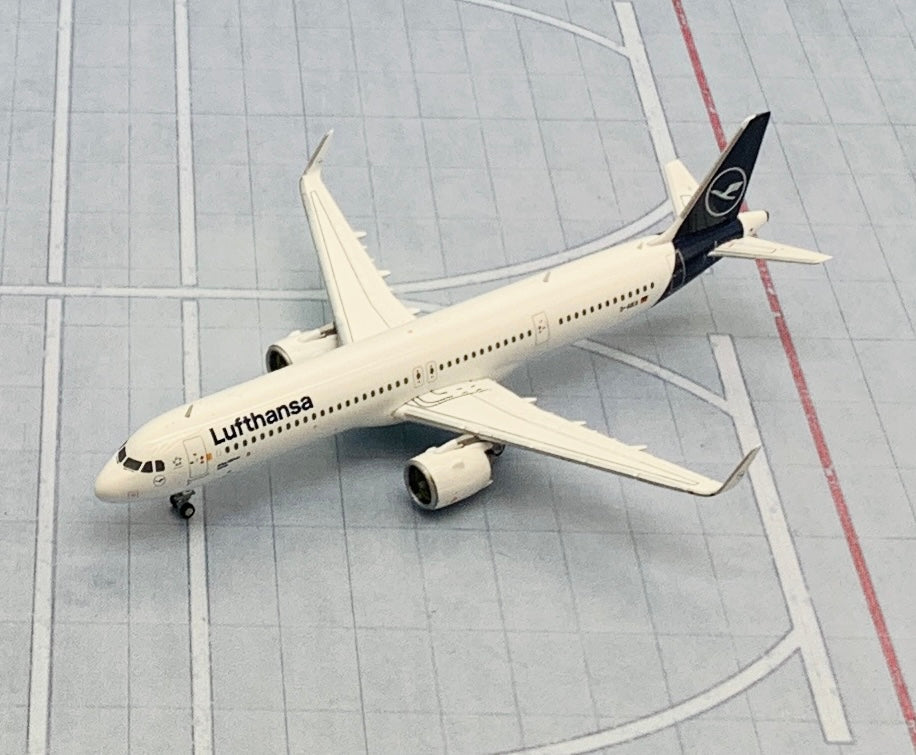 Ｍ08/02a0718☆Gemini Jets 1:400 AIRBUS Gemini Jets 1/400 Lufthansa Airbus A320neo D-AINY Lovehansa