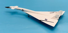 Load image into Gallery viewer, SQ Wings 1/200 US Air Force North American XB-70 20207 L2139
