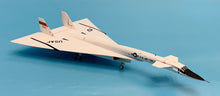 Load image into Gallery viewer, SQ Wings 1/200 US Air Force North American XB-70 20001 NASA L2080
