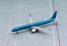 Load image into Gallery viewer, Phoenix Models 1/400 Korean Air A321neo HL8509
