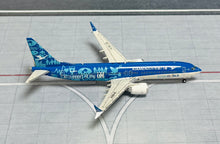 Load image into Gallery viewer, JC Wings 1/400 Xiamen Air Boeing 737-8 Max United Nations GOAL B-20CP
