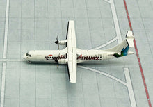 Load image into Gallery viewer, JC Wings 1/400 Caribbean Airlines ATR-72-600 9Y-TTD

