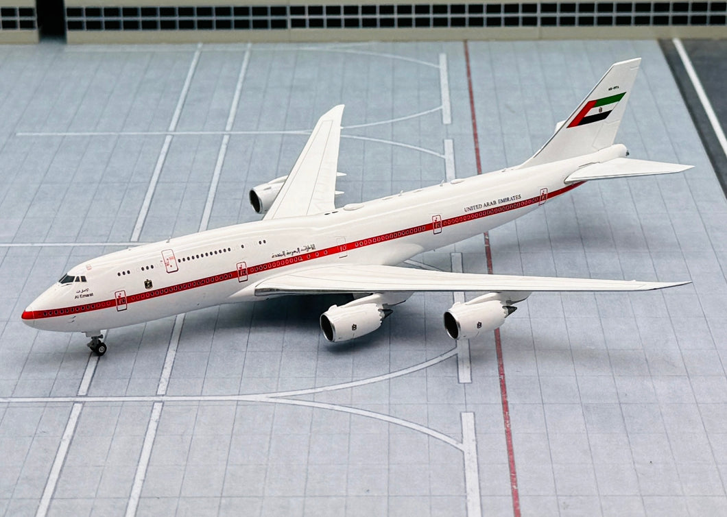 JC Wings 1/400 Abu Dhabi Amiri Flight Boeing 747-8(BBJ) A6-PFA