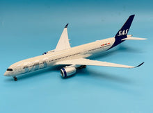 Load image into Gallery viewer, JC Wings 1/200 SAS Scandinavian Airlines Airbus A350-900 SE-RSC
