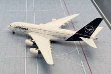 Load image into Gallery viewer, Phoenix 1/400 Lufthansa Airbus A380 D-AIMG
