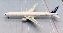 Load image into Gallery viewer, Phoenix 1/400 ANA All Nippon Airways Boeing 777-300ER JA789A
