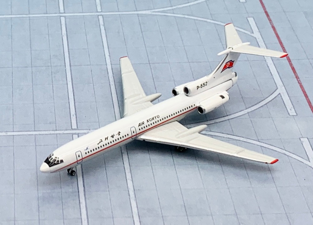 Phoenix 1/400 Air Koryo Tupolev Tu-154B P-552
