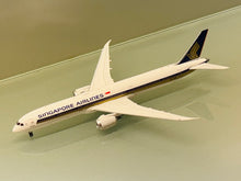 Load image into Gallery viewer, JC Wings 1/400 Singapore Airlines Boeing 787-10 9V-SCM
