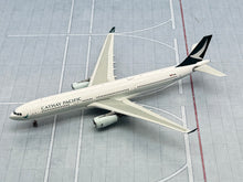 Load image into Gallery viewer, Phoenix 1/400 Cathay Pacific Airbus A330-300 B-HLW

