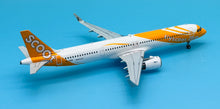 Load image into Gallery viewer, JC Wings 1/200 Scoot Airbus A321NEO 9V-NCB
