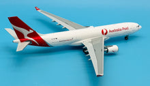 Load image into Gallery viewer, JC Wings 1/200 Qantas Freight Airbus A330-200P2F VH-EBF
