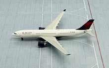 Load image into Gallery viewer, Gemini Jets 1/400 Delta Airlines Airbus A330-200 N852NW
