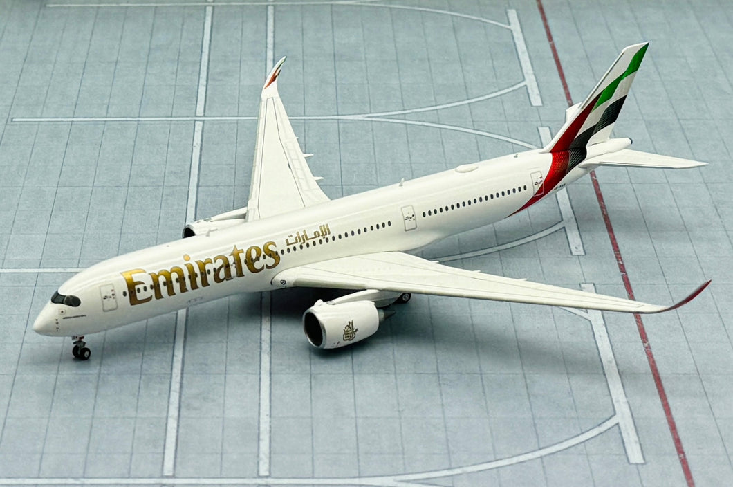 Gemini Jets 1/400 Emirates Airbus A350-900 A6-EXA